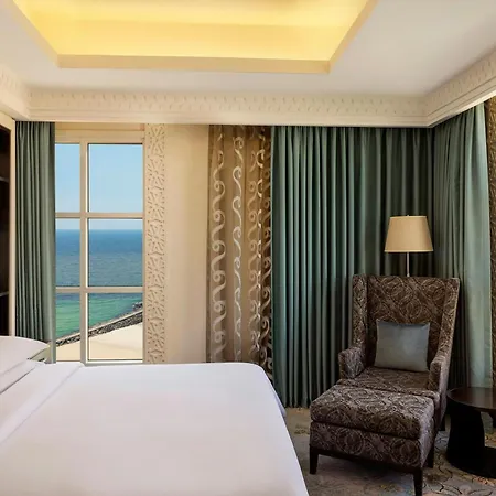 Sheraton Sharjah Beach Resort And Spa Exterior photo