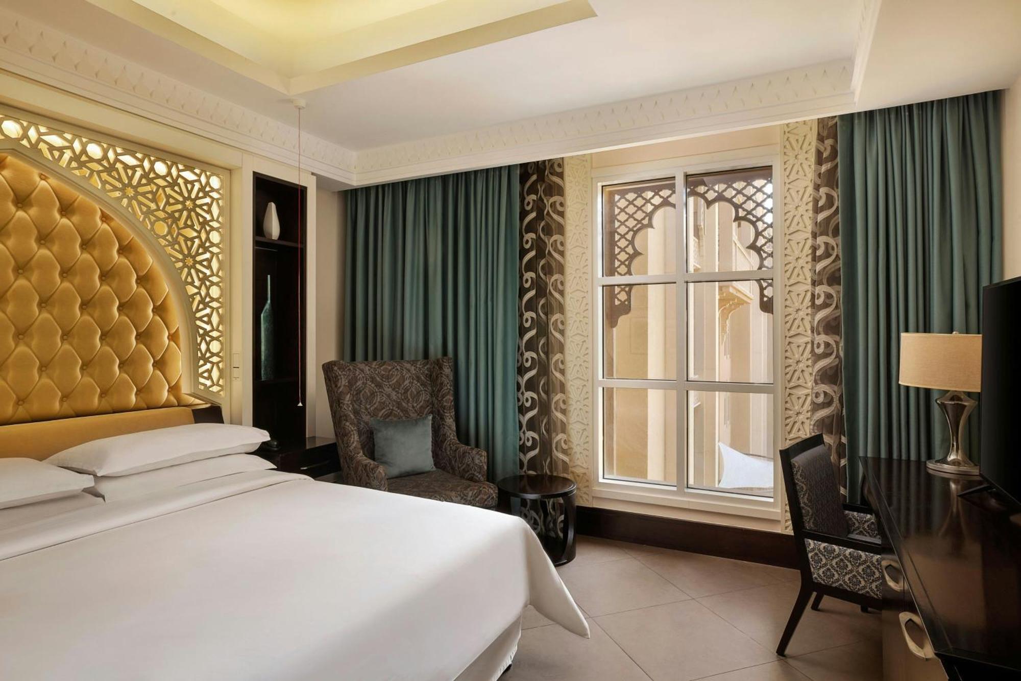 Resort Sheraton And 5*