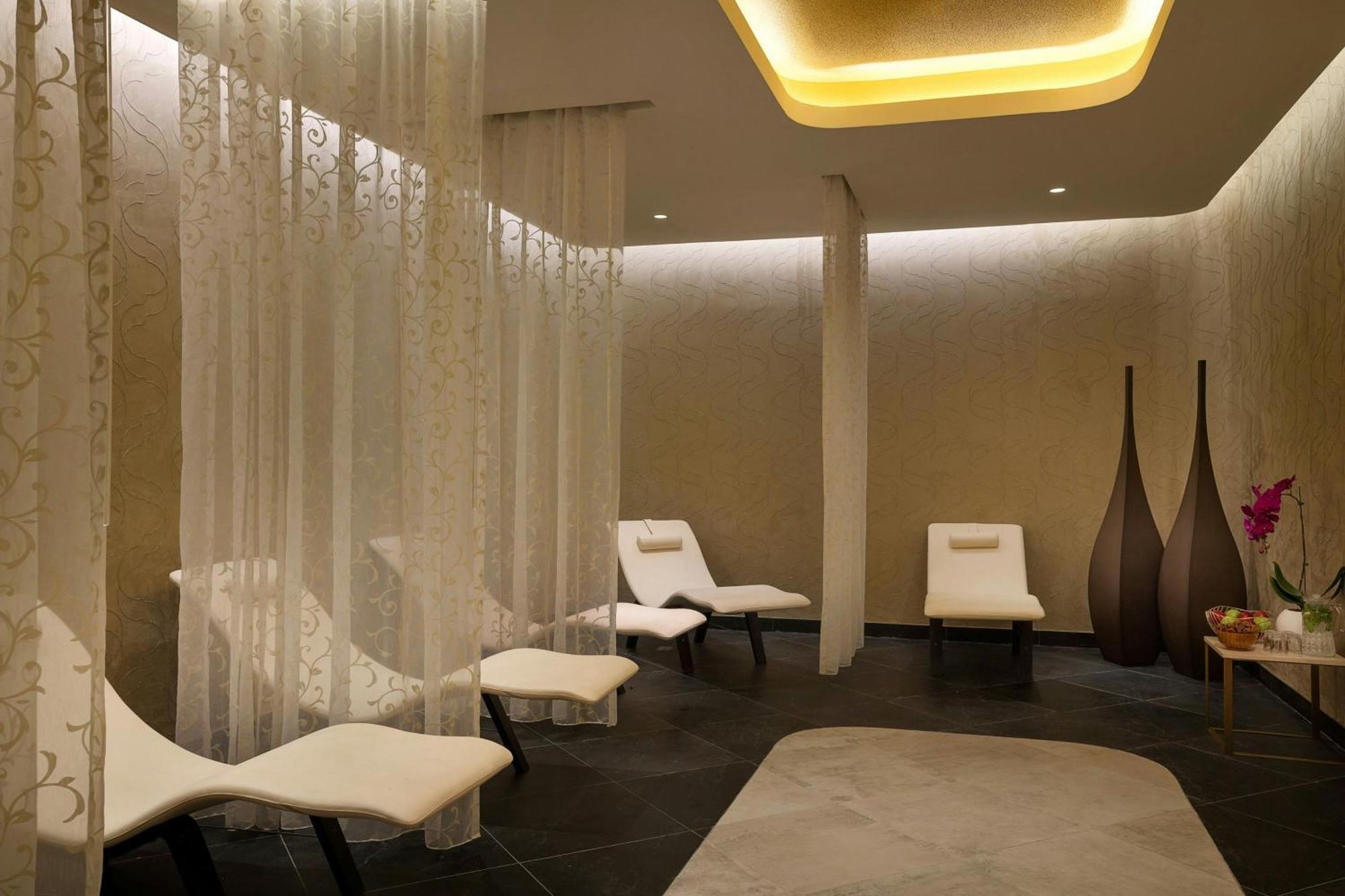 Resort Sheraton And 5*