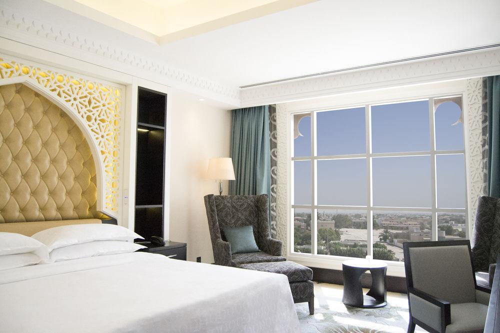 Sheraton And 5*