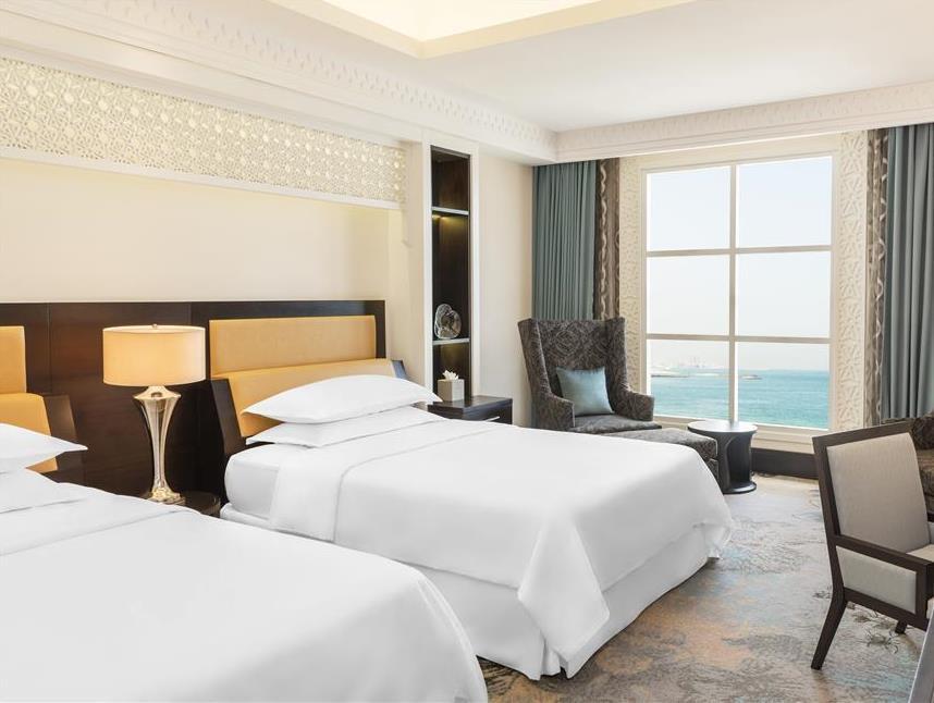 Sheraton And 5*